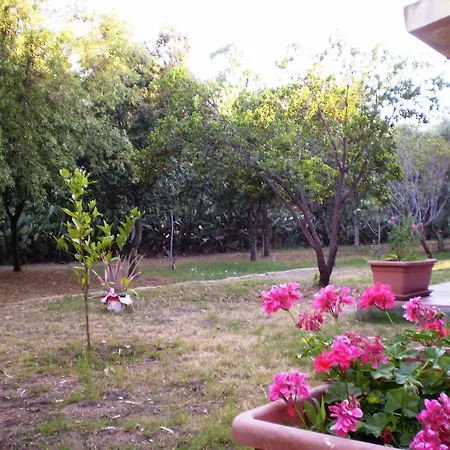 Hotel S'obreschida 2*