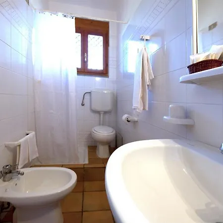 S'obreschida Hotel 2*
